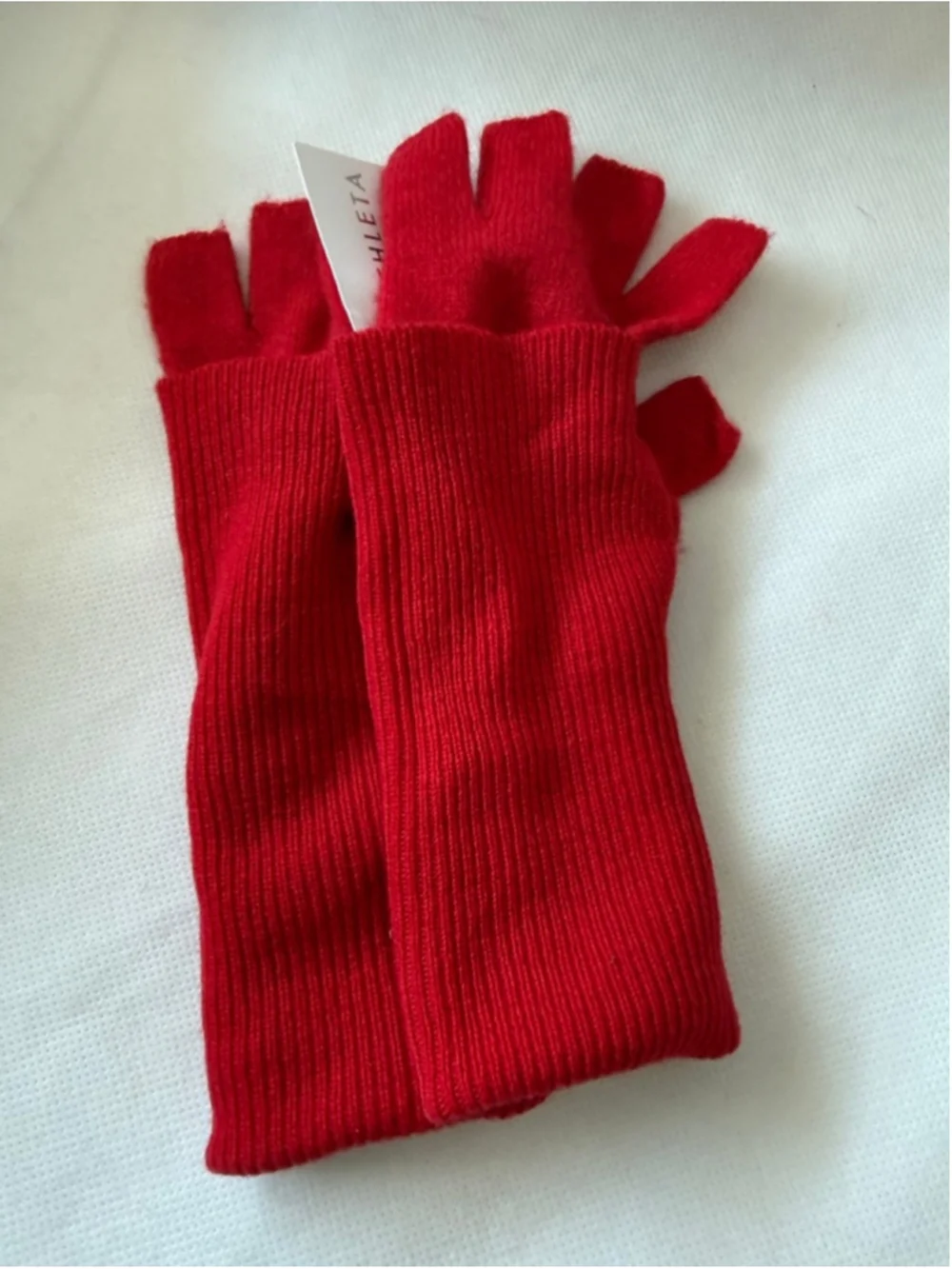 NWT Wool Cashmere Convertible Gloves RED
